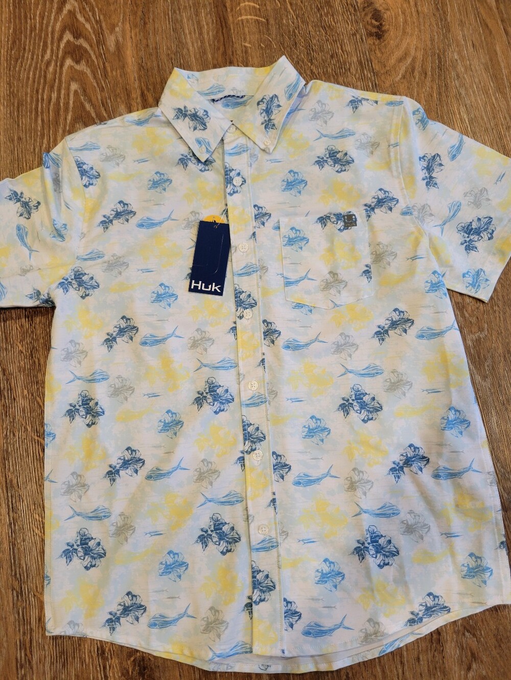 NWT Mens Small Huk Fish Dress Shirt Shirtsleeve White